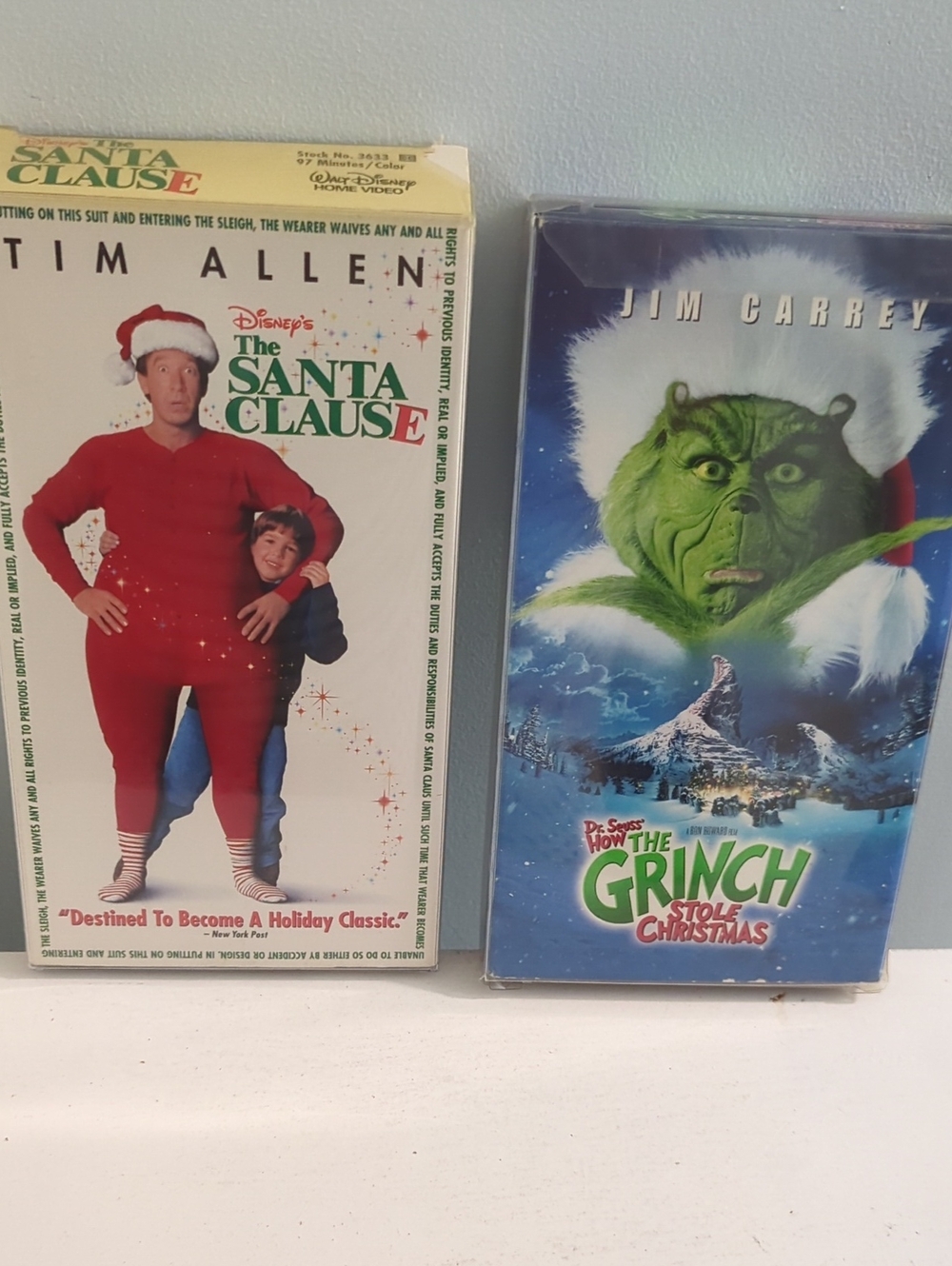Disney's The Santa Clause & Jim Carrey The Grinch Who Stole Christmas VHS Tapes